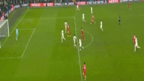 “郑钦文赛季圆满落幕，珠海站亚军助力世界排名攀新高至第15位——据北京青年报报道”